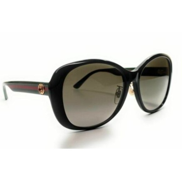 Gucci Women's Black Rectangle Sunglasses! - Picture 3 of 3